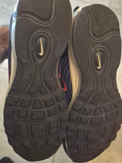 Pre-owned Nike men's trainers size 10