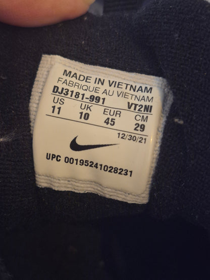 Pre-owned Nike men's trainers size 10