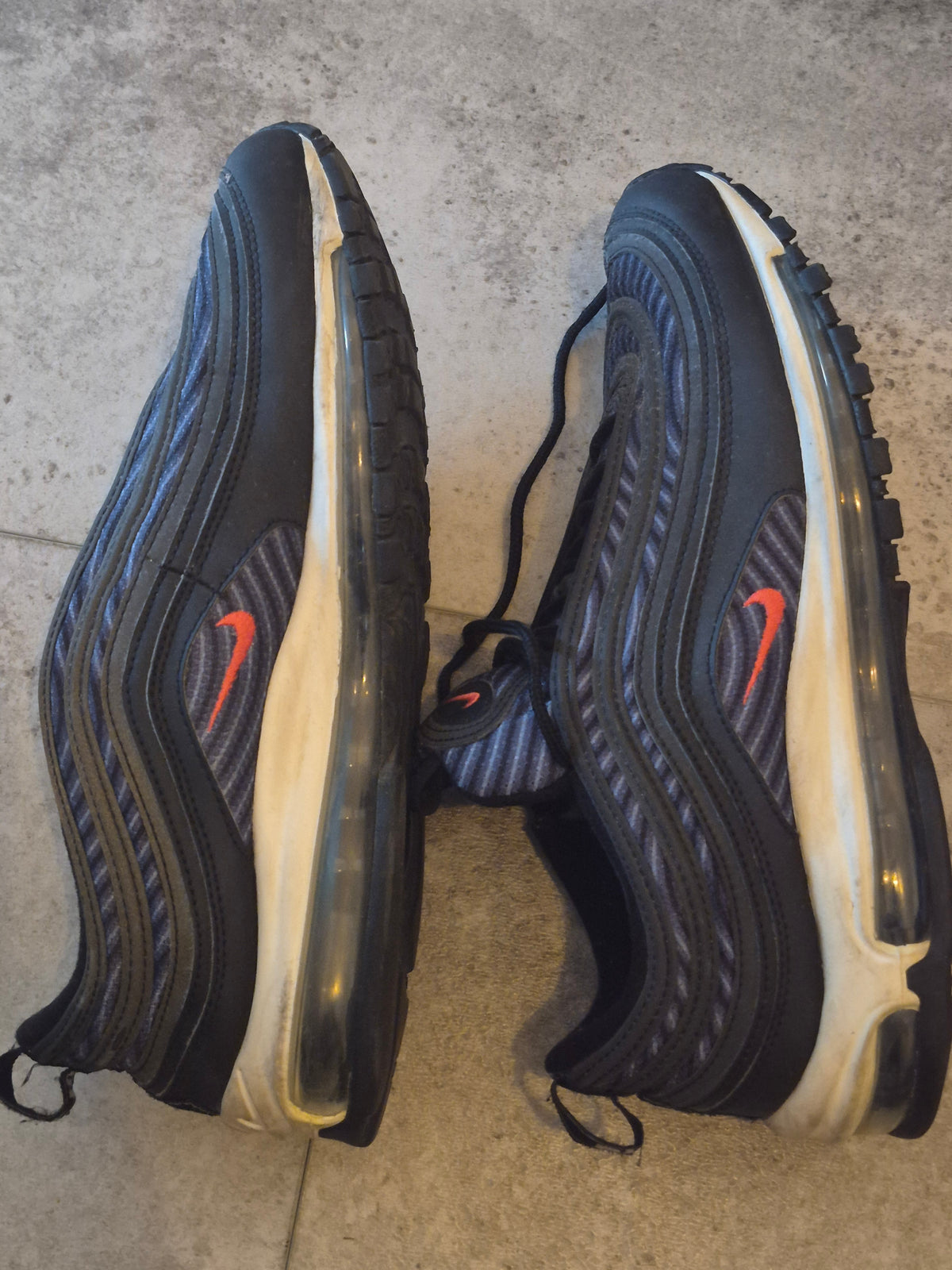 Pre-owned Nike men's trainers size 10